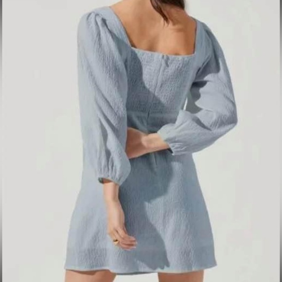 ASTR the Label center cutout wrap skirt mini dress - Picture 3 of 5